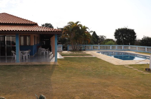 Aracoiaba da Serra House | Country house for family or small events.