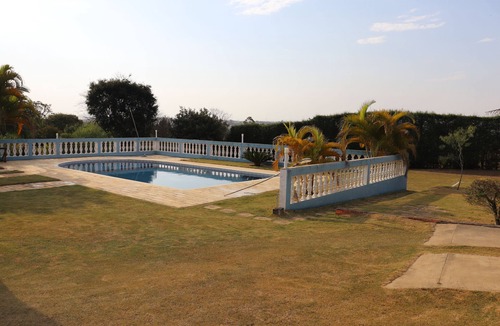 Aracoiaba da Serra House | Country house for family or small events.