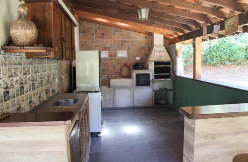 Sao Pedro House | Country house with 5 suites with air conditioning.