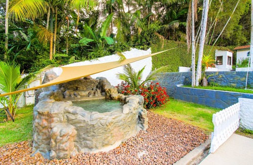 Juquitiba House | Country house with heated pool, 7 bedrooms with air conditioning near São Paulo.