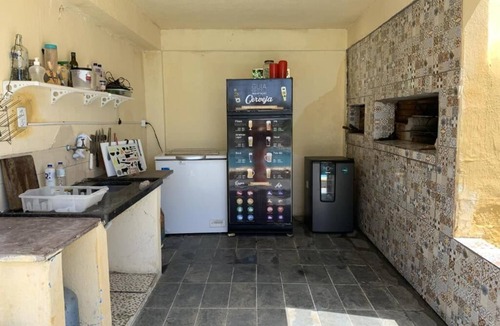 Itariri House | Country house with pool, barbecue, games room, close to beaches and waterfalls.