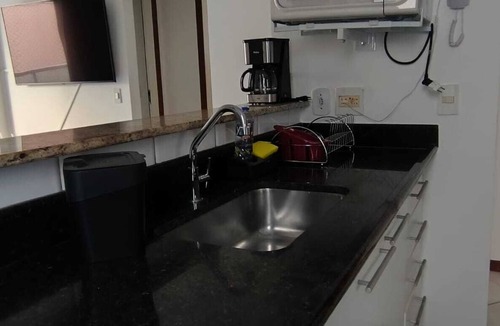 Centro de Vila Velha Apartment | Cozy 2-bedroom apartment on the beach with AC near restaurants and night life