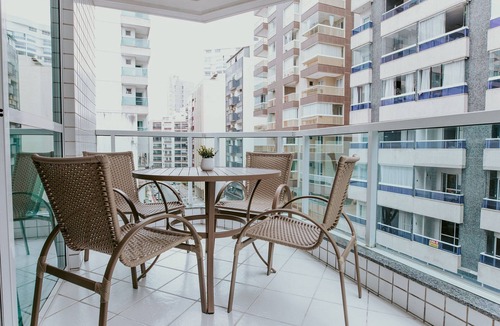 Parque da Areia Preta Apartment | Cozy 3-bedroom apartment 250m from the sea.