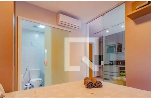 Parafuso Apartment | Cozy Apt Farol da Barra | Wifi and rooftop with pool