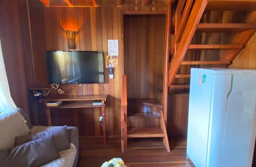Campos Eliseos Ski Chalet | Cozy chalet in Brotas, SP - Rustic area + Air conditioning
