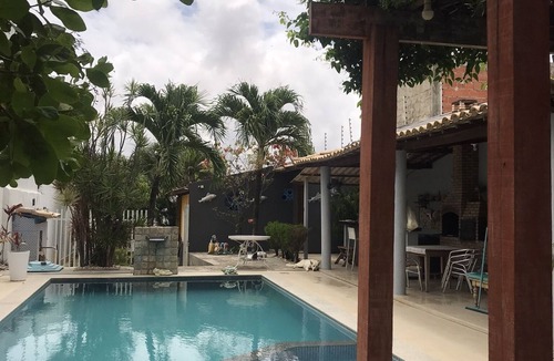 Barra dos Coqueiros House | Cozy house on Atalaia Nova beach with a pool and a gourmet area.