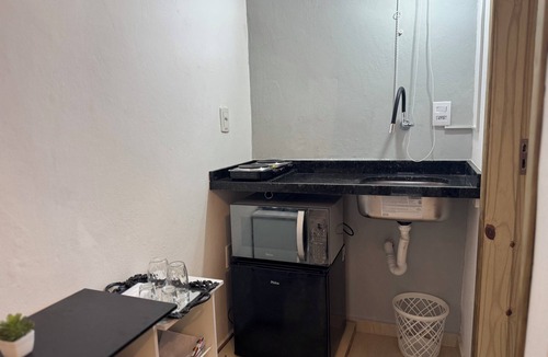Praia da Armacao do Itapocoroi Apartment | Cozy studio-style suite 2 in Penha, close to the beach and Beto Carrero World.