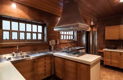 Campos do Jordao House | Cozy Swiss-style mansion in Campos do Jordão