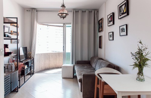 Liberdade Apartment | Diamond Apartment near Liberdade Street Fair, SP
