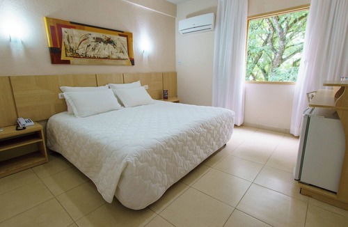 Foz do Iguacu City Centre Hotel | Double Rooms | Free Breakfast | Near National Park