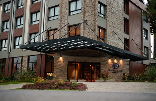 Vila Suzana Hotel | DoubleTree by Hilton Caracol Canela