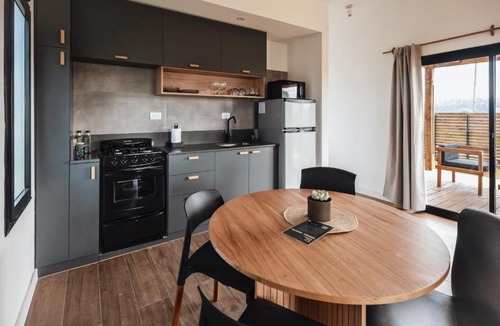 Colonia Chapadmalal House | Dread Shack Nodo Norte 2 - Casa en Complejo Zona Santa Isabel, Chapa Para 4 PAX Con Parrilla - Hola Sur