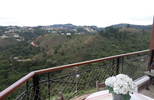 Campos do Jordao Apartment | Duplex apartment in condominium with 2 suites and the best view of Campos