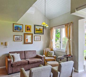 Bairro Lago Negro Apartment | Duplex Floresta Negra - Sua Base perfeita em Gramado! Ótima LOCALIZAÇÃO LAGONegro 500m - 02 Quartos e 02 Banheiros para FAMILIA em CONDOMINIO FECHAD0, cozinha completa com GARAGEM e portaria 24h