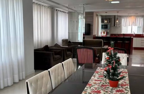 Itapema Apartment | Duplex Penthouse with Hot Tub, BBQ and 4 Suites
