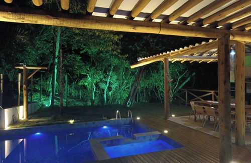 Itacimirim House | Ecological refuge and excellent cook optional