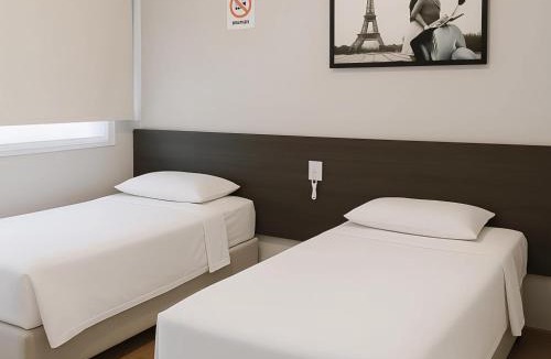 Centro Hostel | ECONÔMICA AR ESTACIONAMENTO e CAFÉ