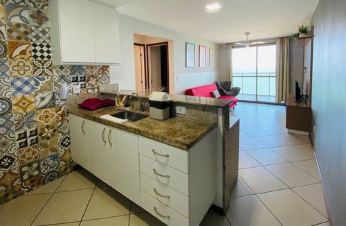 Vila Velha Apartment | Ed. Crystal Front Sea and Sun!