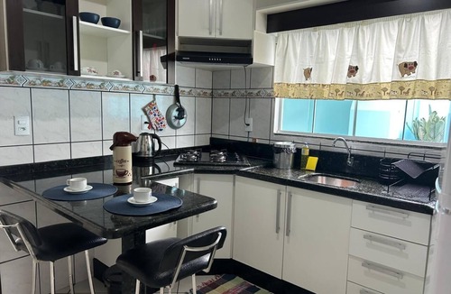 Rau House | Edelweiss Charm