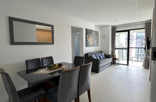 Morretes Apartment | Edificio AUSTIN 179, 1 quarto 1 suite, garagem, wifi, Ar, churrasqueira, 600m da praia, 17 andar