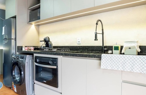 Novo Hamburgo Apartment | Elegant Studio with Pool | Air Conditioning | Pet Friendly | Novo Hamburgo