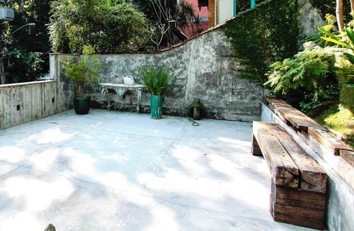 Barra da Tijuca Apartment | Emerald Penthouse, serene, mysterious, under the spell of the Tijuca Forest.