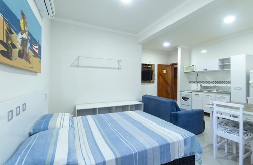 Bombas Apartment | Estúdio para 4 Pessoas com Wi-Fi em Bombas