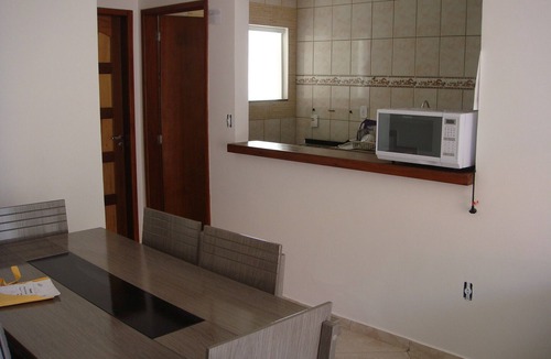 Foguete House | Excellent 3-storey house on the beachfront. Side view