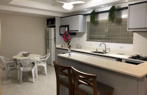 Bombas House | Excellent House on Bombas Beach, Bombinhas, SC Coast