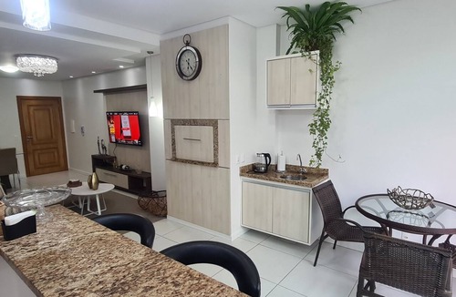 Capao da Canoa Apartment | Excellent Luxury Apartment with Large Balcony, Building with Pool and Gym, 100m from the Sea