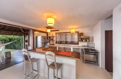 Arraial d'Ajuda House | Exclusive house in Arraial d'Ajuda: 7 suites, ocean view and beach access.