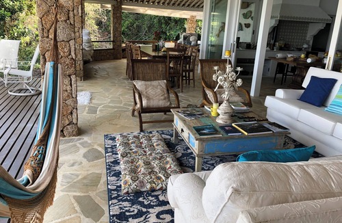 Paraty House | Exclusive house on an island with a beach and ocean views.