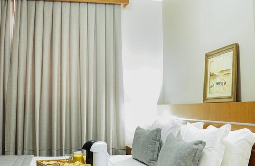 Centro Hotel | Family Escape in Cascavel Brazil | Pet-Allowed | 2.1 mi to Art Museum