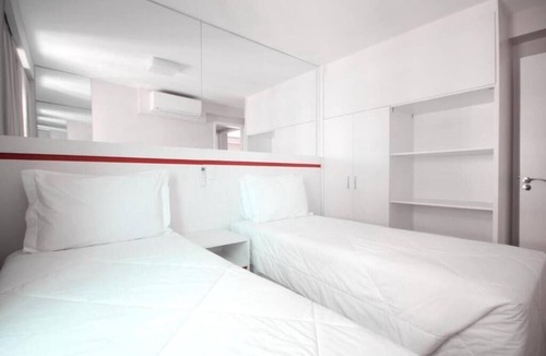 Sao Paulo Hotel | Family-Friendly Escape | Pool & Fitness Access | 3.0mi to Sé Cathedral