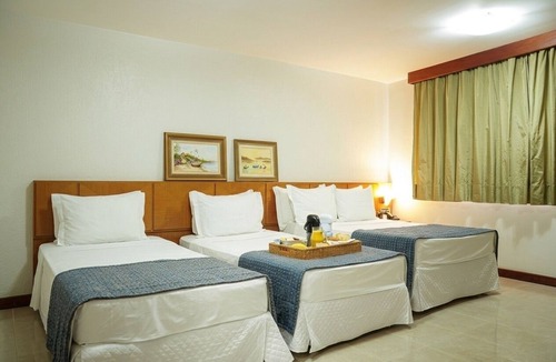 Centro Hotel | Family-Friendly Stay w/Free-Breakfast | 1.2mi to Cathedral & City Attractions
