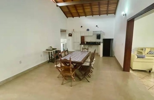 Capitolio House | Family retreat with pool, leisure and comfort.