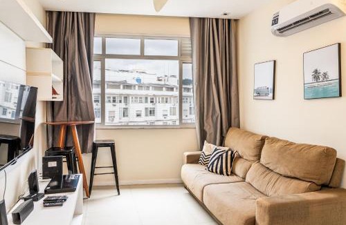 Flamengo Apartment | Flamengo: Near the Subway | Sleeps 4