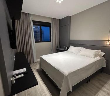 Andorinha Apartment | Flat 1609 Infinity Tower
