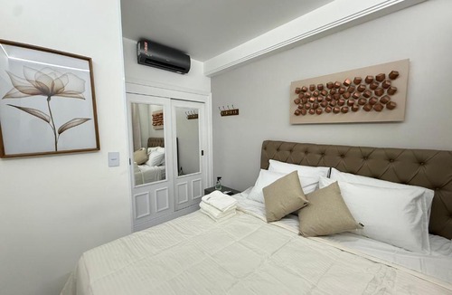 Indianopolis Apartment | Flat Moema Suíte com cama King Size, Sala de TV, cozinha completa e vaga de garagem grátis