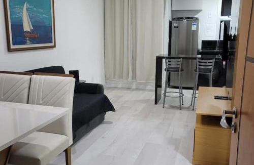 Barro Vermelho Apartment | Flat recém-reformado e bem localizado