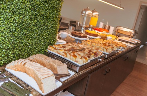 Vila Guilherme Hotel | Floresta Hotel - Expo Center Norte - Distrito Anhembi