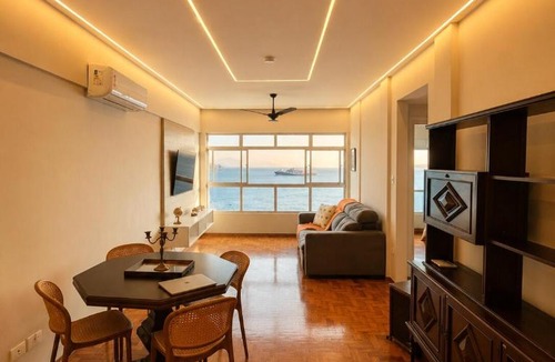 Ponta da Praia Apartment | Frente Mar - Vista Panorâmica Pôr do Sol de Cinema