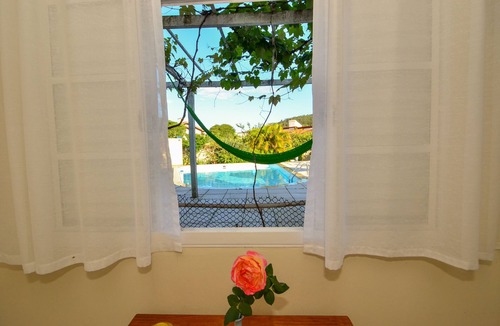 Corrego Grande Apartment | Fully equipped guesthouse with pool near UFSC and UDESC.