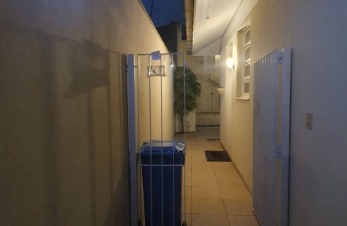 Corrego Grande Apartment | Fully equipped guesthouse with pool near UFSC and UDESC.