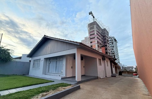 Jardim Italia Apartment | Fully furnished apartment in an excellent location.