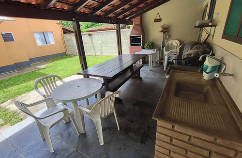 Iguape House | Fully furnished studio apartment 300 meters from Juréia beach.
