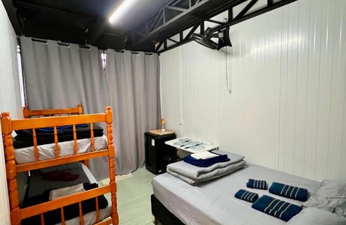 Centro House | Galpão Black 120