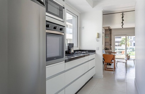 Lagoa Pequena Apartment | Gastronomy | 120m from the Beach | Pool #CAMP07