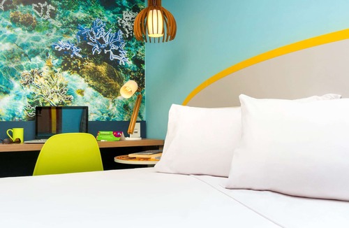 Jardim Vitoria Hotel | Golden Tulip Guarujá (Former Delphin Surf Hotel)