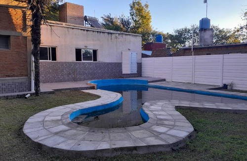 Las Rosas House | Graciela